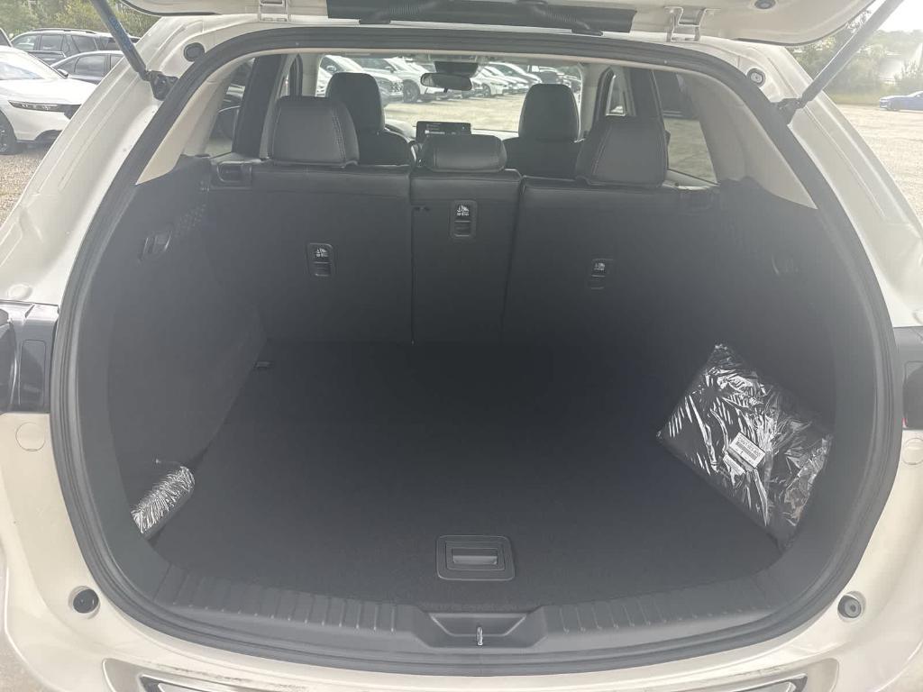 new 2025 Mazda CX-5 car, priced at $32,057