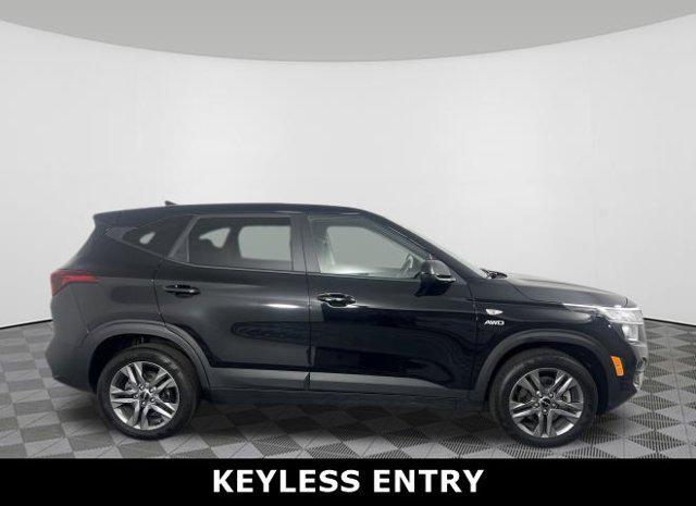 used 2023 Kia Seltos car, priced at $19,813