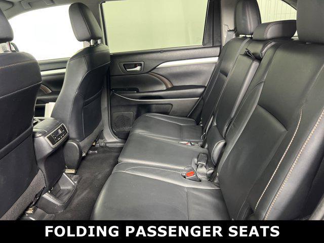used 2016 Toyota Highlander car, priced at $17,979