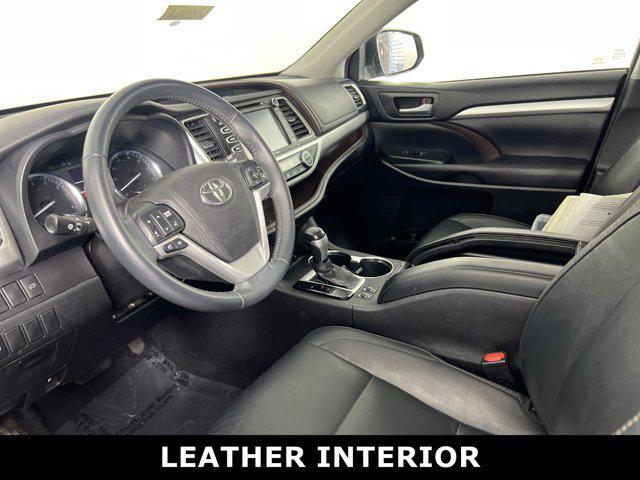 used 2016 Toyota Highlander car, priced at $17,979