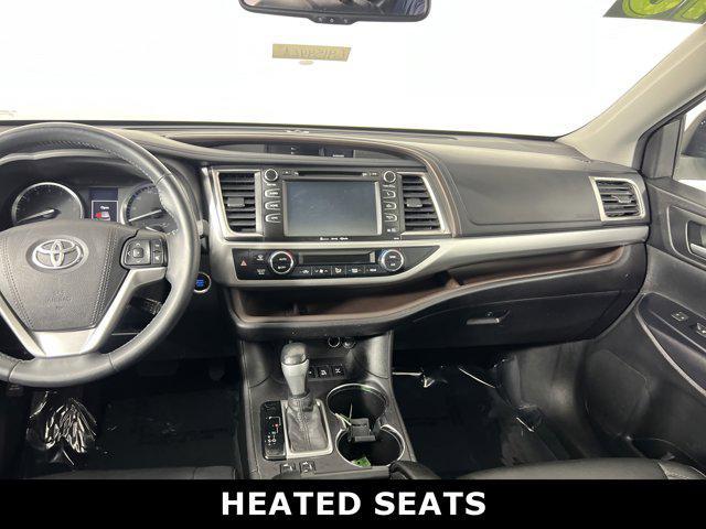 used 2016 Toyota Highlander car, priced at $17,979