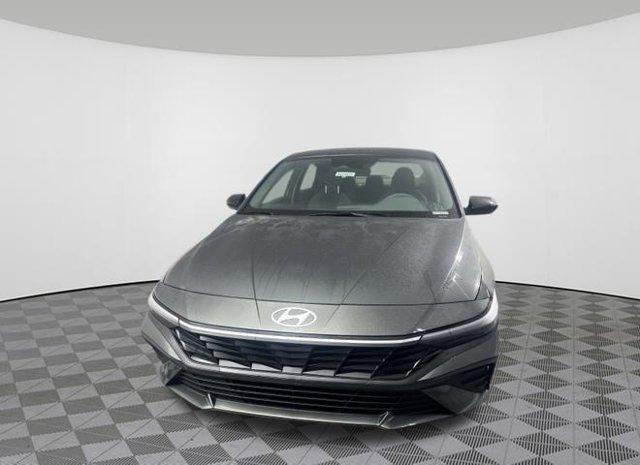 new 2025 Hyundai Elantra car, priced at $21,714