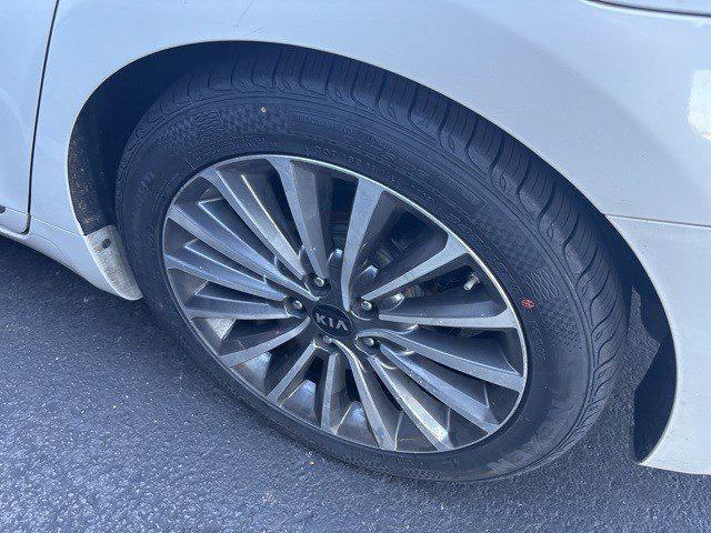 used 2017 Kia Cadenza car, priced at $12,642