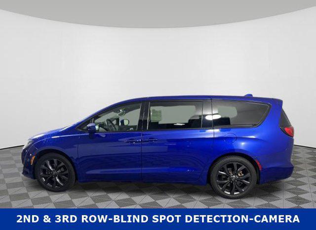 used 2020 Chrysler Pacifica car, priced at $16,893