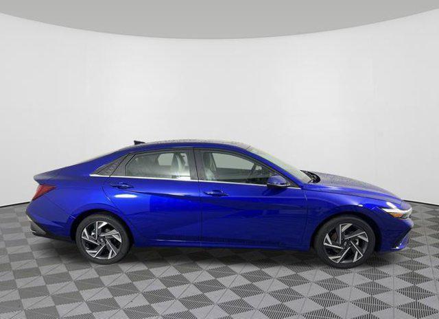 new 2025 Hyundai Elantra car, priced at $26,316