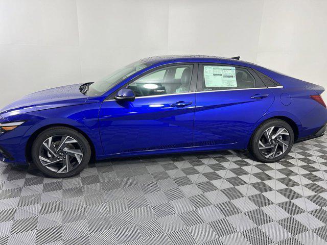 new 2025 Hyundai Elantra car, priced at $26,316