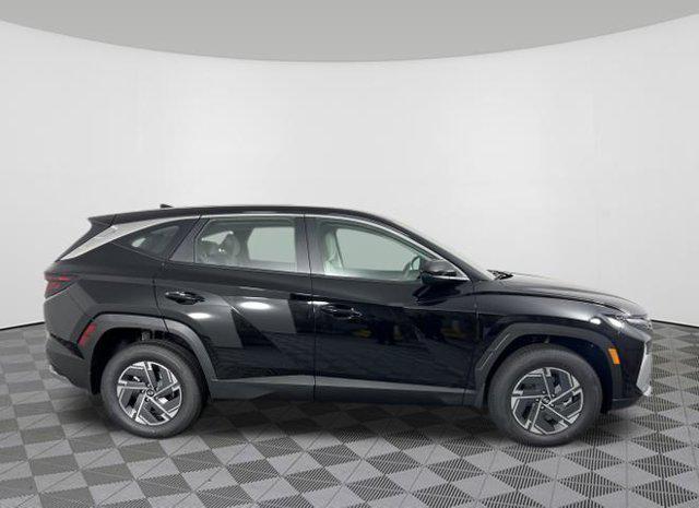 new 2026 Hyundai TUCSON Hybrid car, priced at $29,551