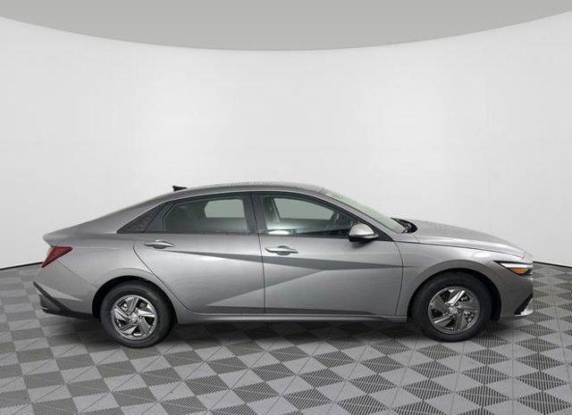 new 2024 Hyundai Elantra car, priced at $21,092