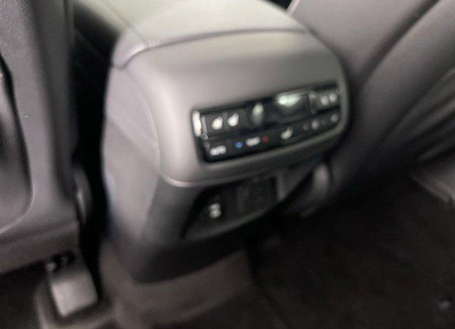 new 2025 Hyundai Palisade car, priced at $53,606