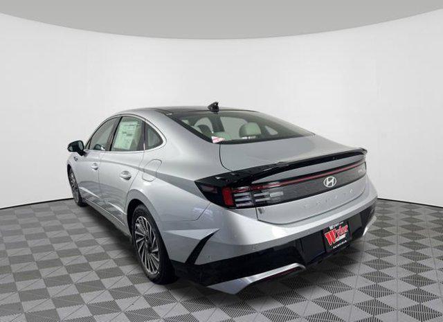 new 2025 Hyundai Sonata Hybrid car, priced at $33,369
