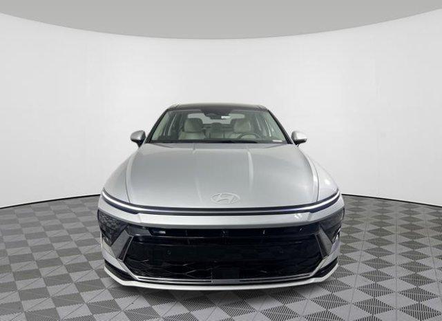 new 2025 Hyundai Sonata Hybrid car, priced at $33,369