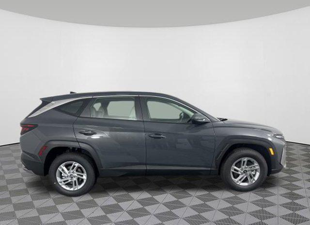 new 2025 Hyundai Tucson car, priced at $30,427