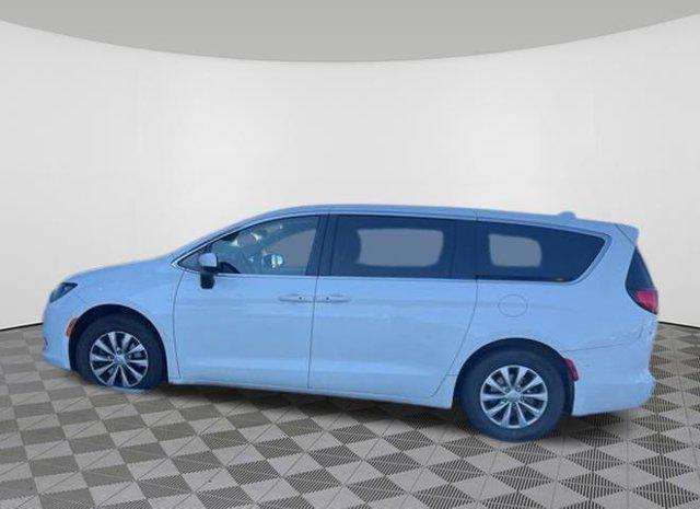 used 2017 Chrysler Pacifica car, priced at $12,897