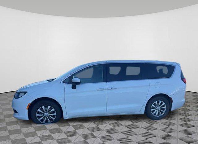 used 2017 Chrysler Pacifica car, priced at $12,897