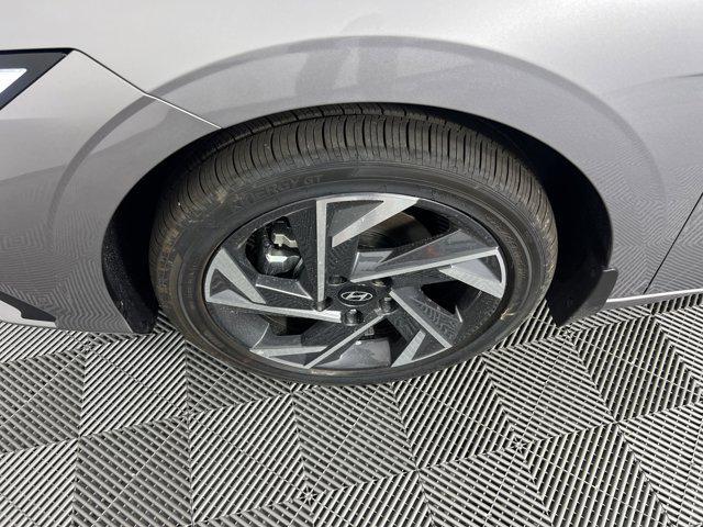 new 2025 Hyundai ELANTRA HEV car, priced at $23,063