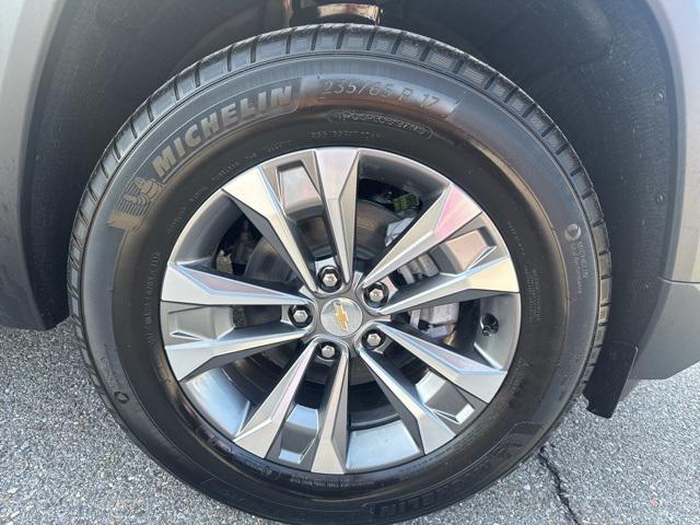 new 2026 Chevrolet Equinox car, priced at $30,820