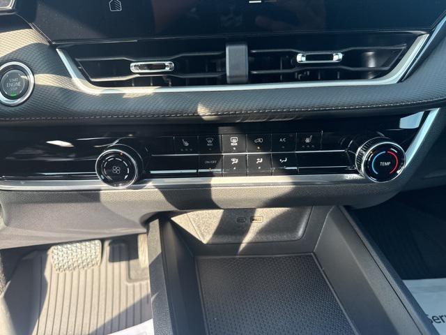 new 2026 Chevrolet Equinox car, priced at $30,820