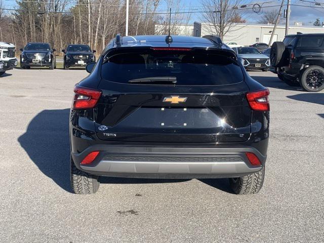 used 2024 Chevrolet Trax car, priced at $22,999