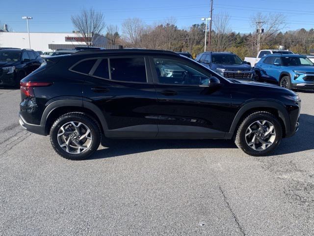 used 2024 Chevrolet Trax car, priced at $22,999