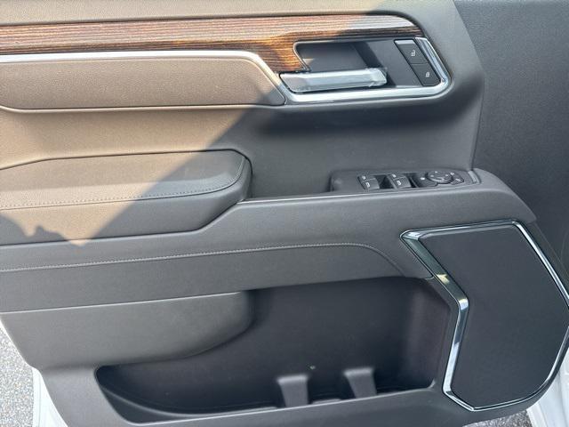 new 2026 GMC Sierra 1500 car, priced at $48,995