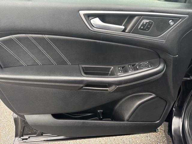 used 2022 Ford Edge car, priced at $34,499