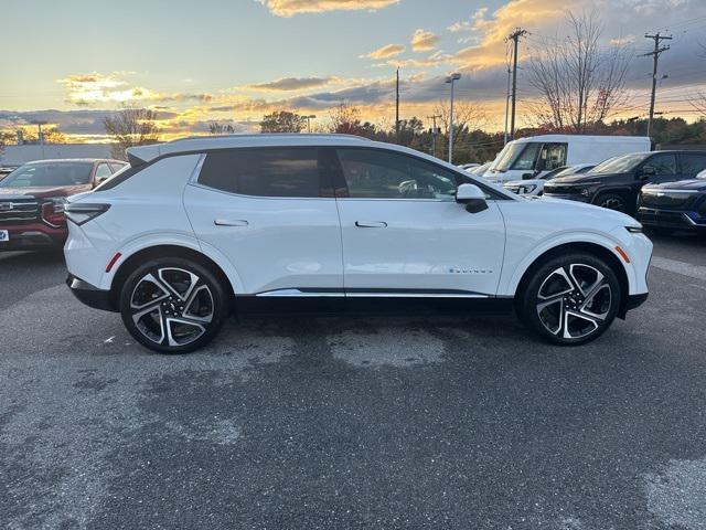 new 2026 Chevrolet Equinox EV car, priced at $44,689