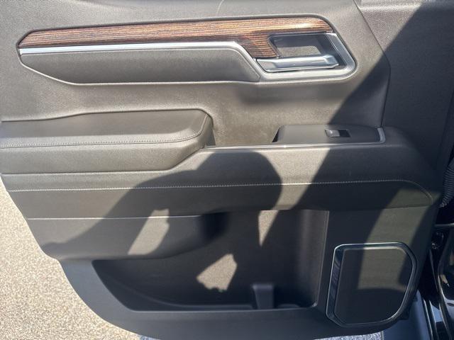 used 2024 GMC Sierra 1500 car, priced at $38,999