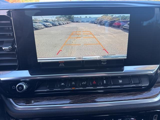 used 2024 GMC Sierra 1500 car, priced at $38,999