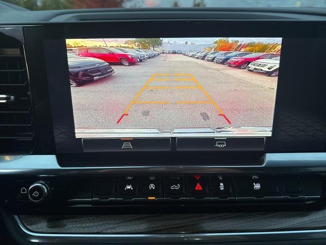 used 2024 GMC Sierra 1500 car, priced at $41,999