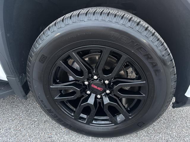 used 2024 GMC Sierra 1500 car, priced at $41,999