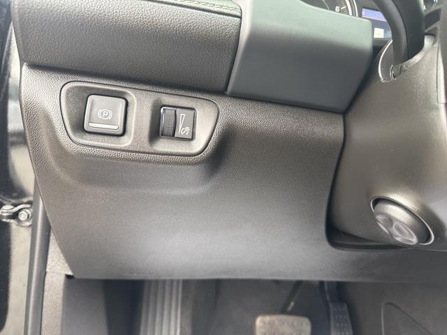 used 2023 GMC Acadia car, priced at $32,999