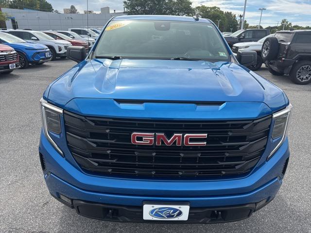 used 2022 GMC Sierra 1500 car, priced at $42,999