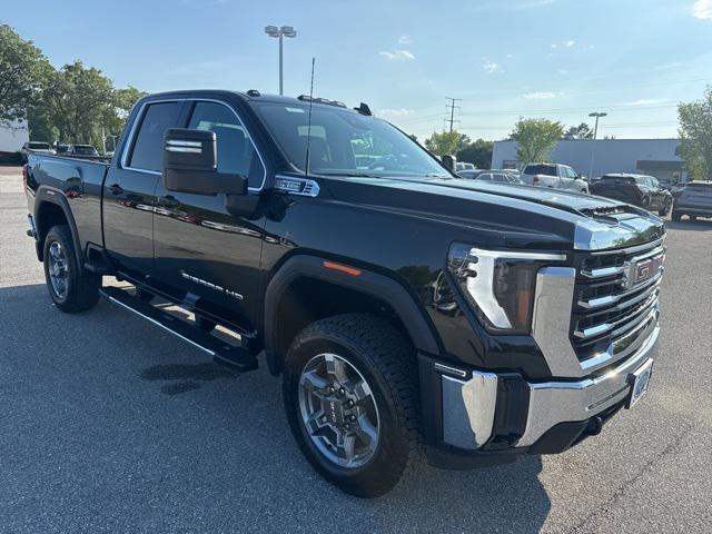 new 2025 GMC Sierra 2500 car, priced at $57,260