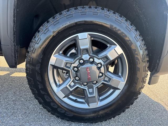 new 2025 GMC Sierra 2500 car, priced at $57,260