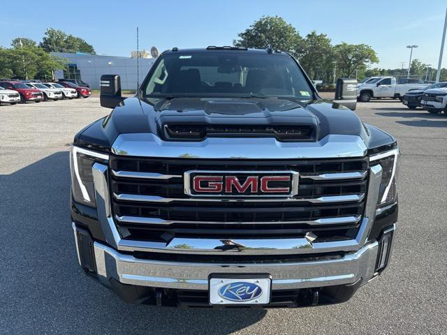 new 2025 GMC Sierra 2500 car, priced at $57,260