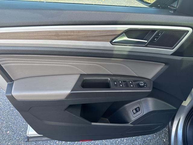 used 2023 Volkswagen Atlas car, priced at $32,999