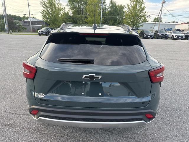 new 2025 Chevrolet Trax car, priced at $25,060