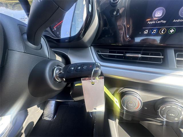 new 2025 Chevrolet Trax car, priced at $21,785