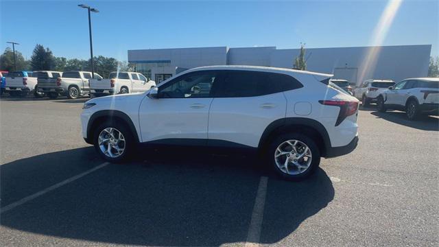 new 2025 Chevrolet Trax car, priced at $21,785