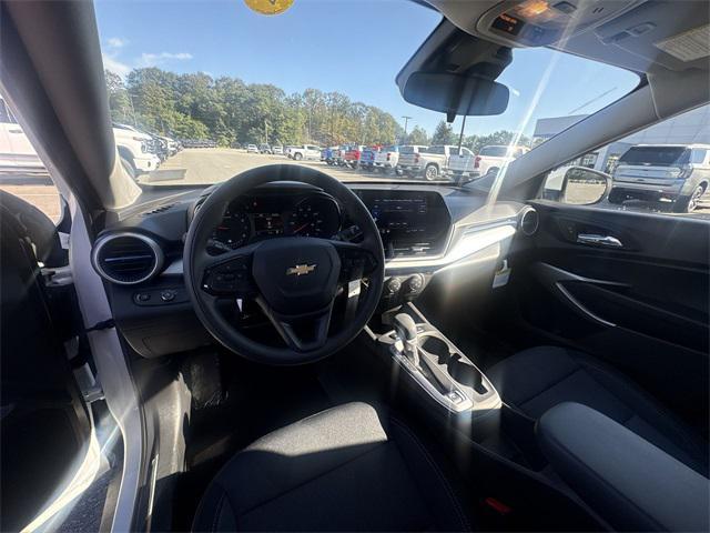 new 2025 Chevrolet Trax car, priced at $21,785