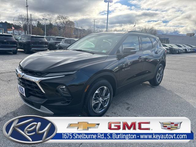 new 2025 Chevrolet Blazer car, priced at $38,090