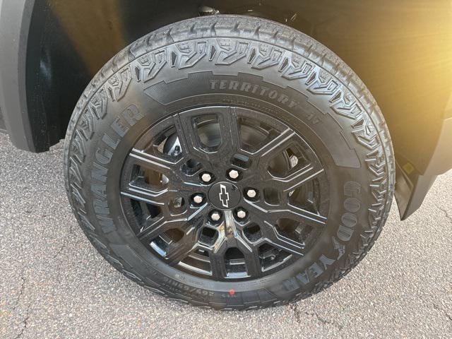 new 2026 Chevrolet Colorado car, priced at $39,995