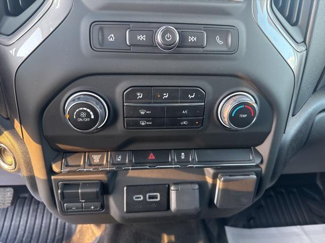 new 2025 Chevrolet Silverado 3500 car, priced at $80,074