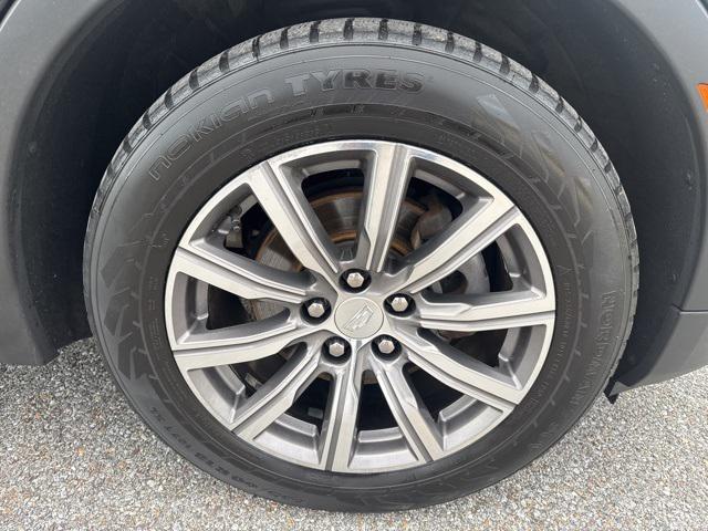 used 2019 Cadillac XT4 car, priced at $17,999