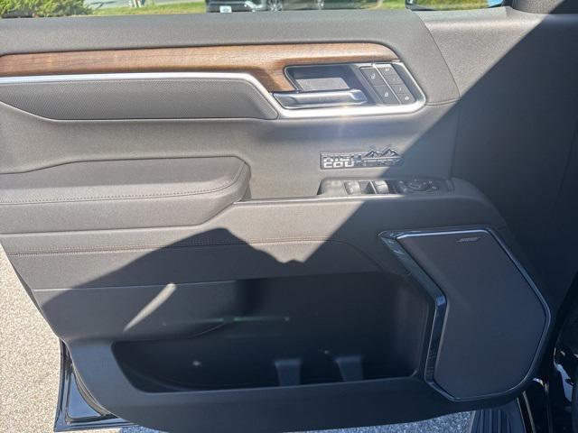 new 2025 Chevrolet Silverado 1500 car, priced at $62,115