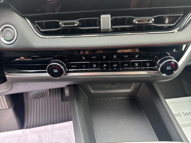 new 2026 Chevrolet Equinox car, priced at $36,165