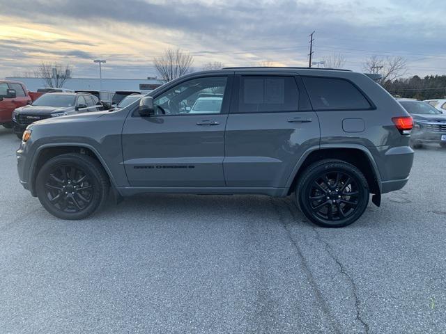 used 2022 Jeep Grand Cherokee car, priced at $28,999