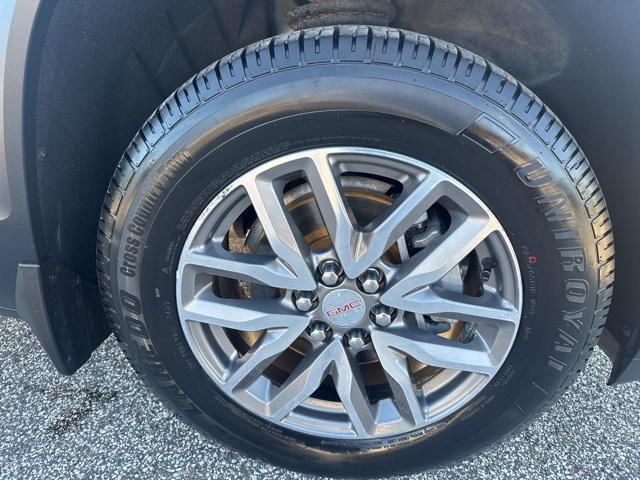 used 2019 GMC Acadia car, priced at $19,499