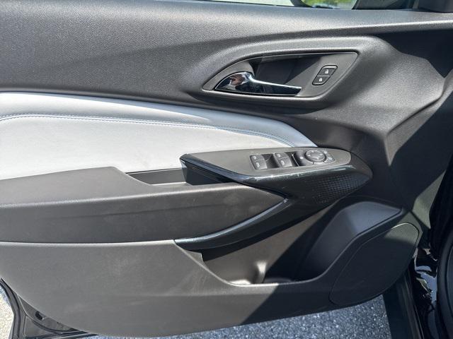 new 2025 Chevrolet Trax car, priced at $24,880
