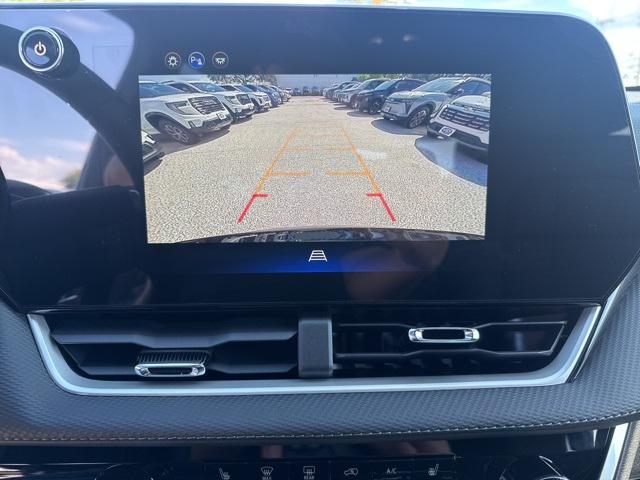 new 2026 Chevrolet Equinox car, priced at $30,320